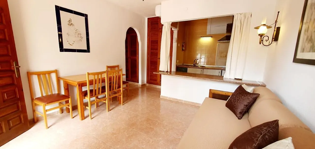 Granada Apartments Familiar Deluxe Пуртинач Испания